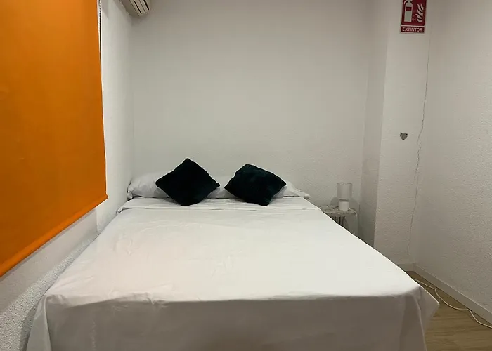 Leo Πανδοχείο *